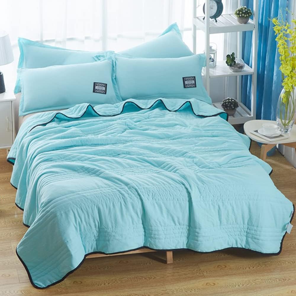 AQUACHILL - Kühlende Kuscheldecke Für Erfrischenden Komfort Und Atmungsaktive Entspannung 7