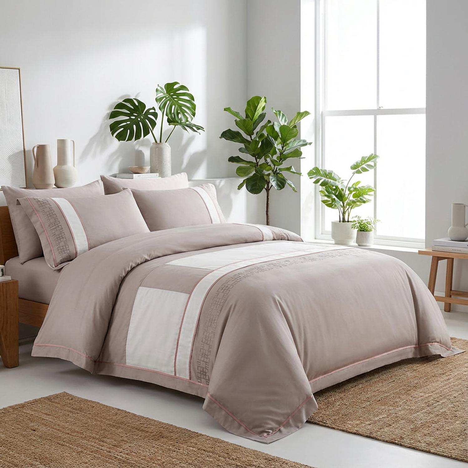 Aurelia Sengetøjssæt med Elegant Broderet Mønster