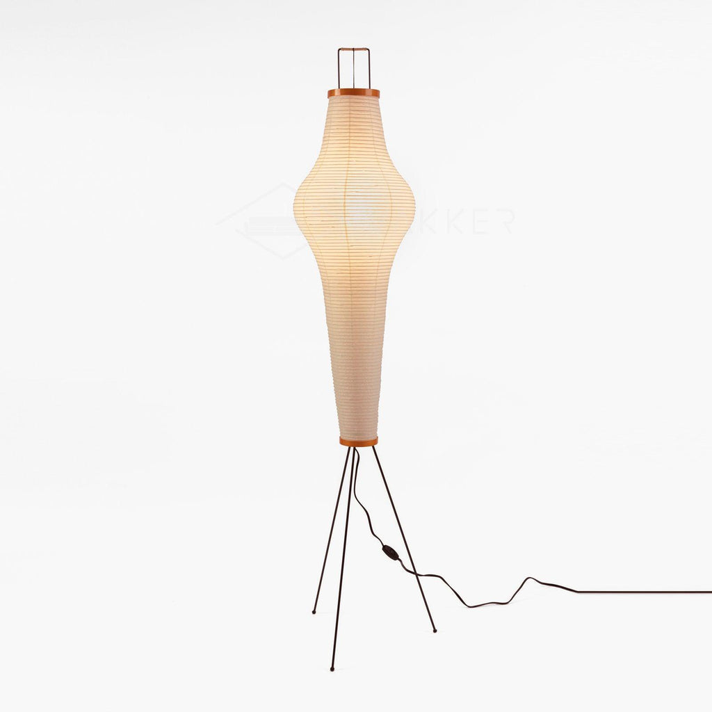 Lampada da terra in carta di riso Kazumi di Petprovac con bagliore ambientale morbido