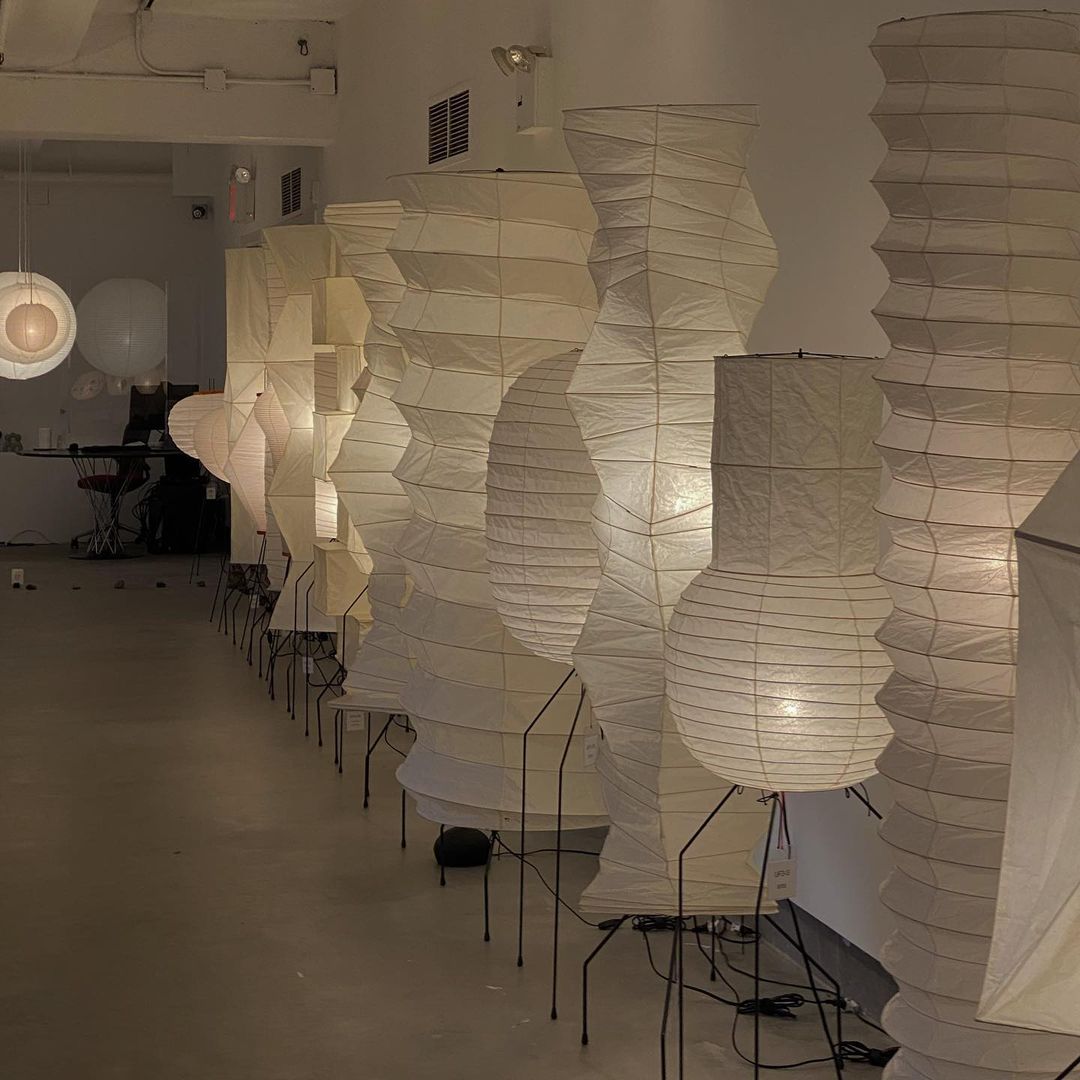 Kaze Rice Paper Floor Lamp - Japanese-Inspired Ambient Glow