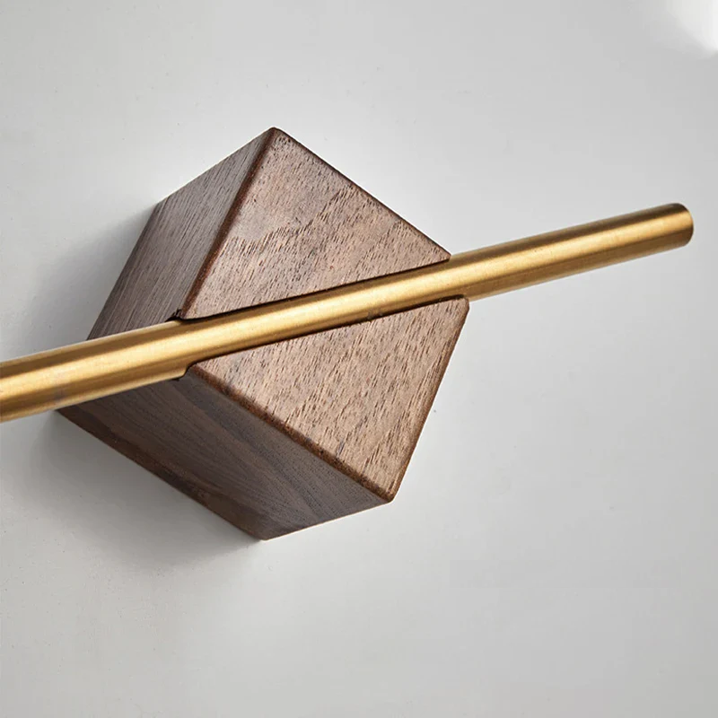 NovaBath Håndklædeholder med Messingstang, Akryl og Træbeslag