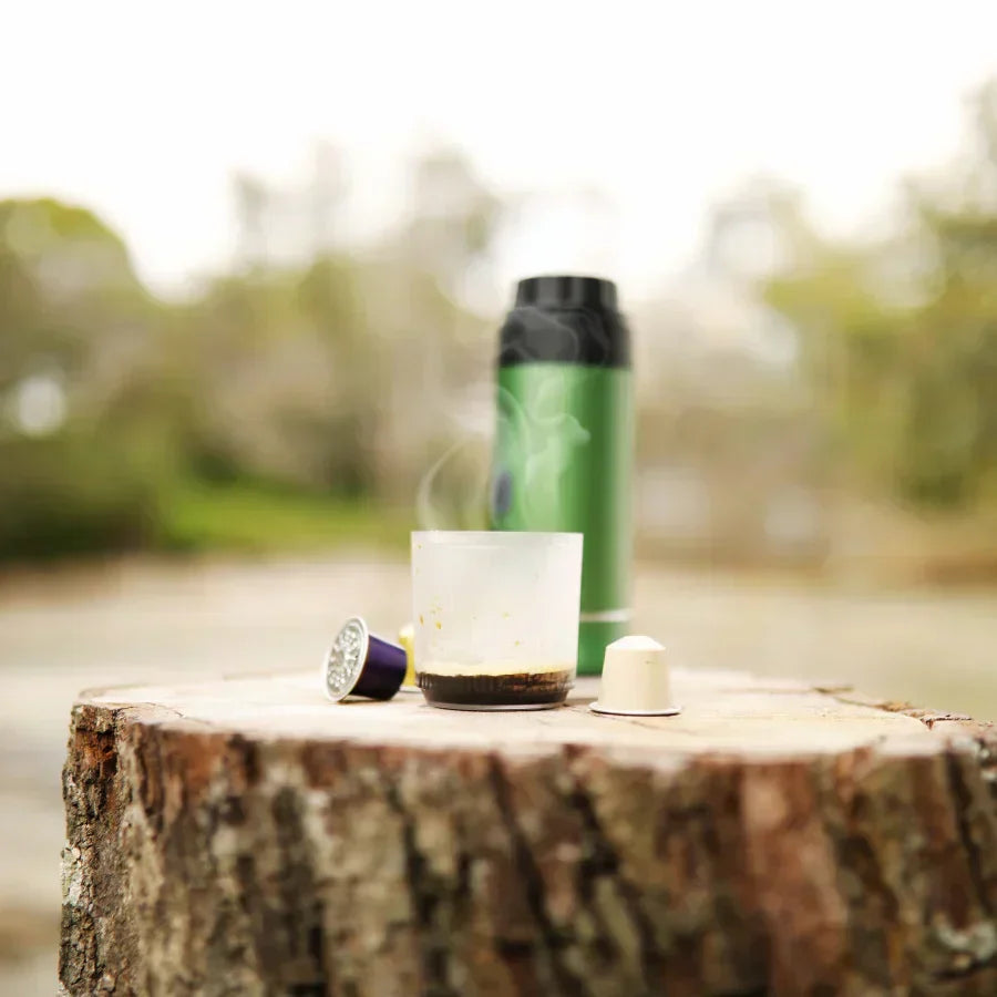 Cafetière Nano Prête pour le Voyage avec Pression de Vingt Bars et Cafés de Qualité Café