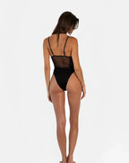 Průsvitné sluneční bikiny Maqesia pro návštěvníky pláže bez pruhů