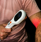 Laser portatile a doppia lunghezza d'onda per il comfort di muscoli e articolazioni 650nm e 808nm