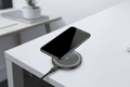 15W magnetická nabíjecí podložka s výsuvným stojánkem pro iPhone a Samsung kompatibilní s Qi