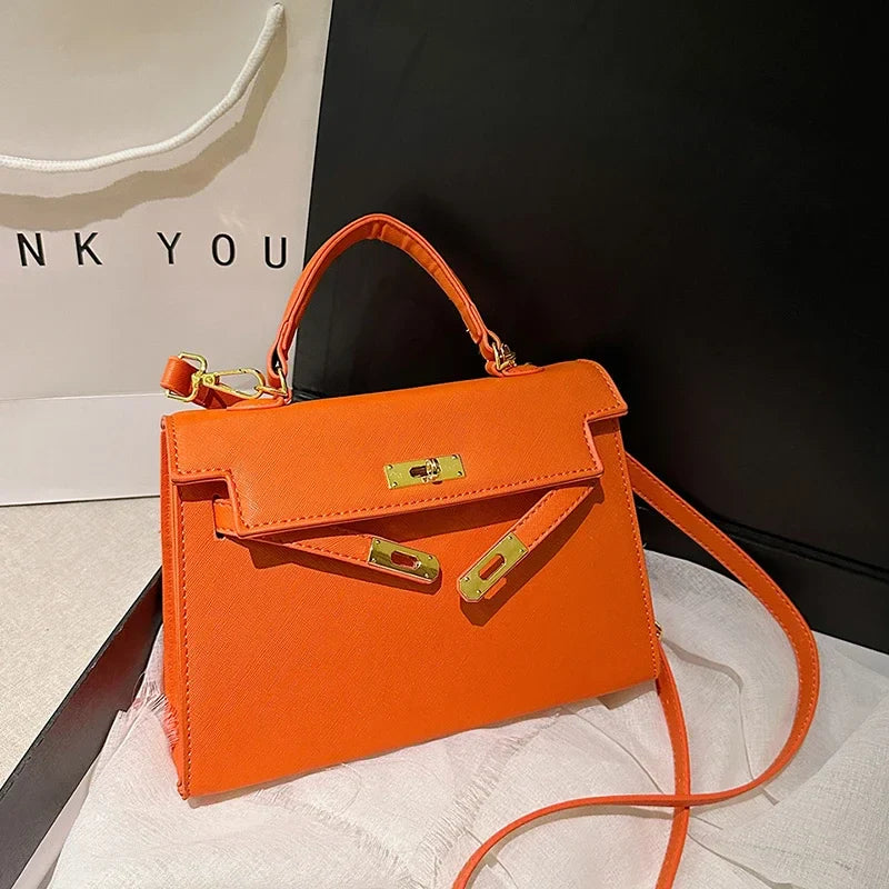 Beg Tali Silang dan Bahu Kulit Aurea untuk Wanita Sehari-hari