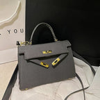 Beg Tali Silang dan Bahu Kulit Aurea untuk Wanita Sehari-hari