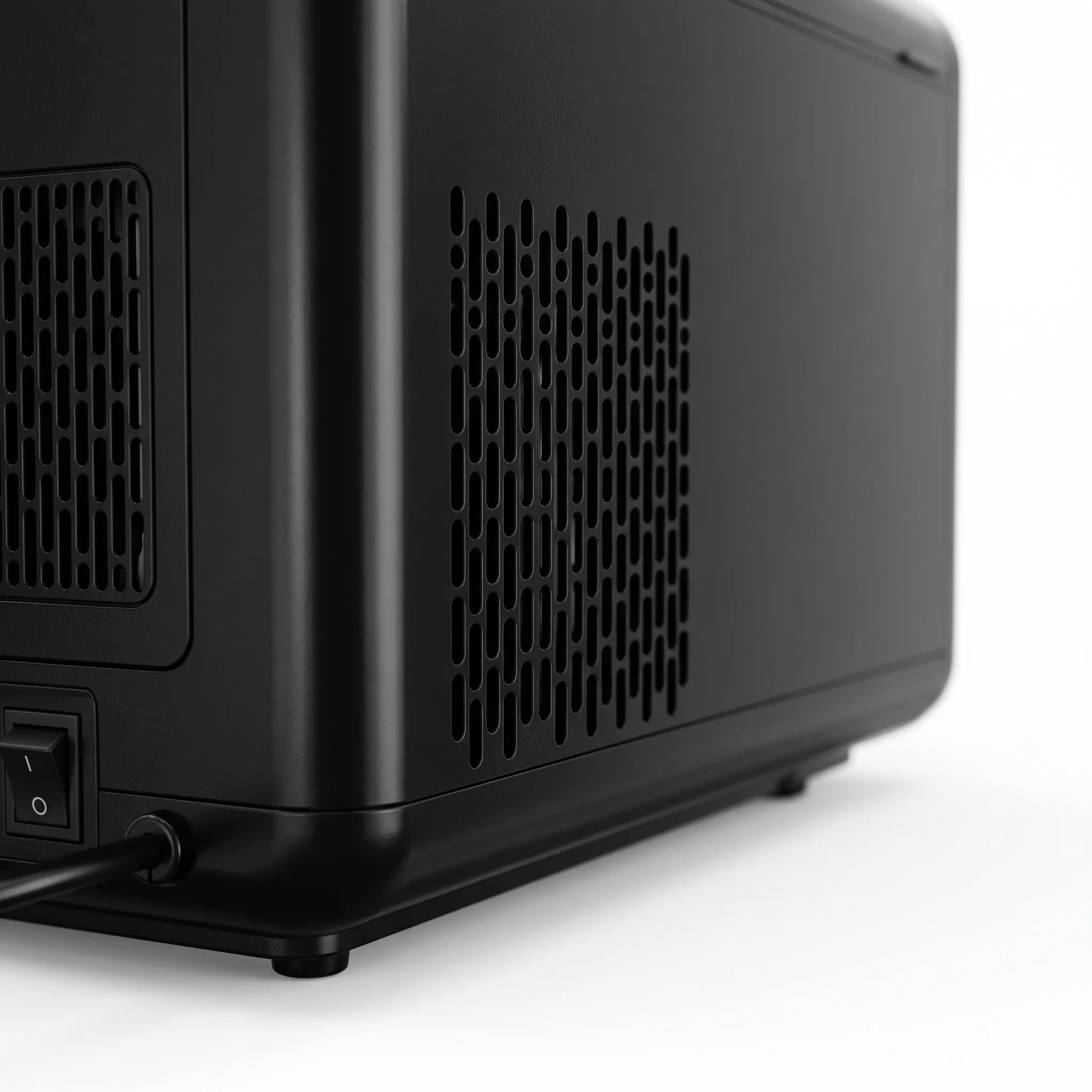 Compact Portable Ice Maker - Frostiko