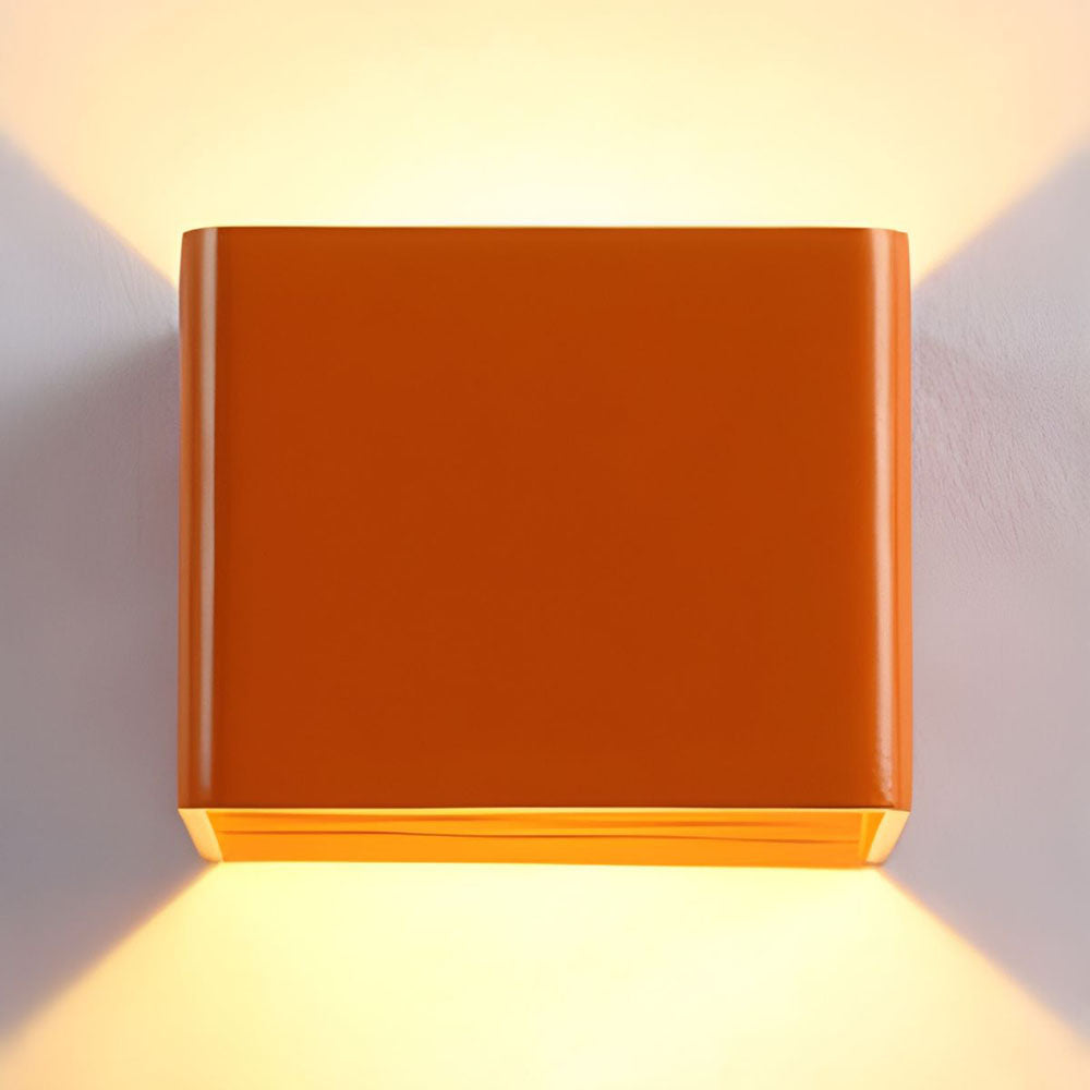 Cubbon LED Wall Lamp Compact Modern Design White