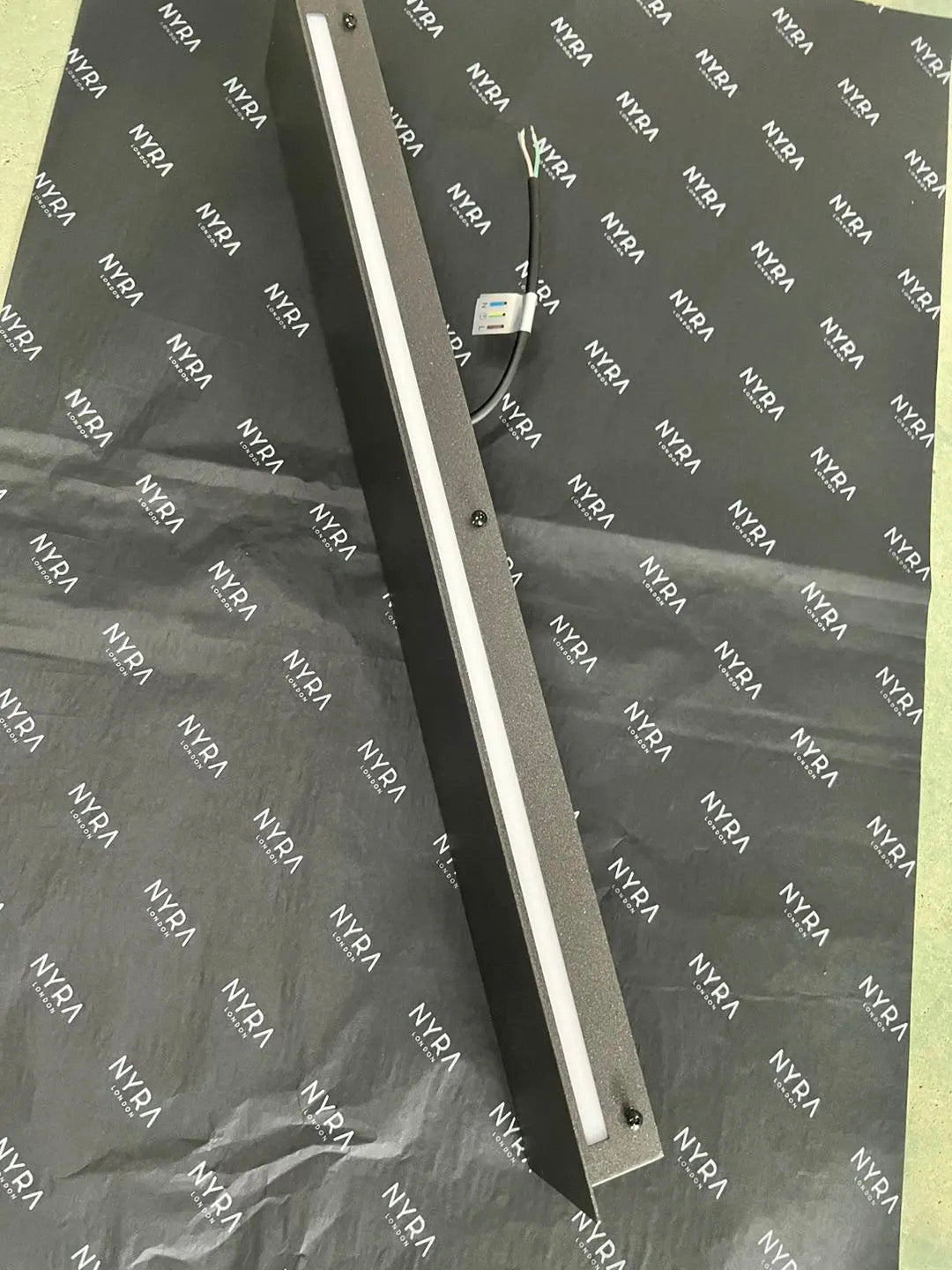 Lampa ścienna zewnętrzna o klasie szczelności IP65