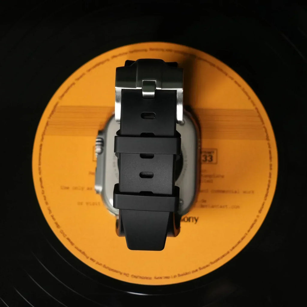 Deluxe Aurion Metal Head Silicone Band for Apple Watch | Petprovac