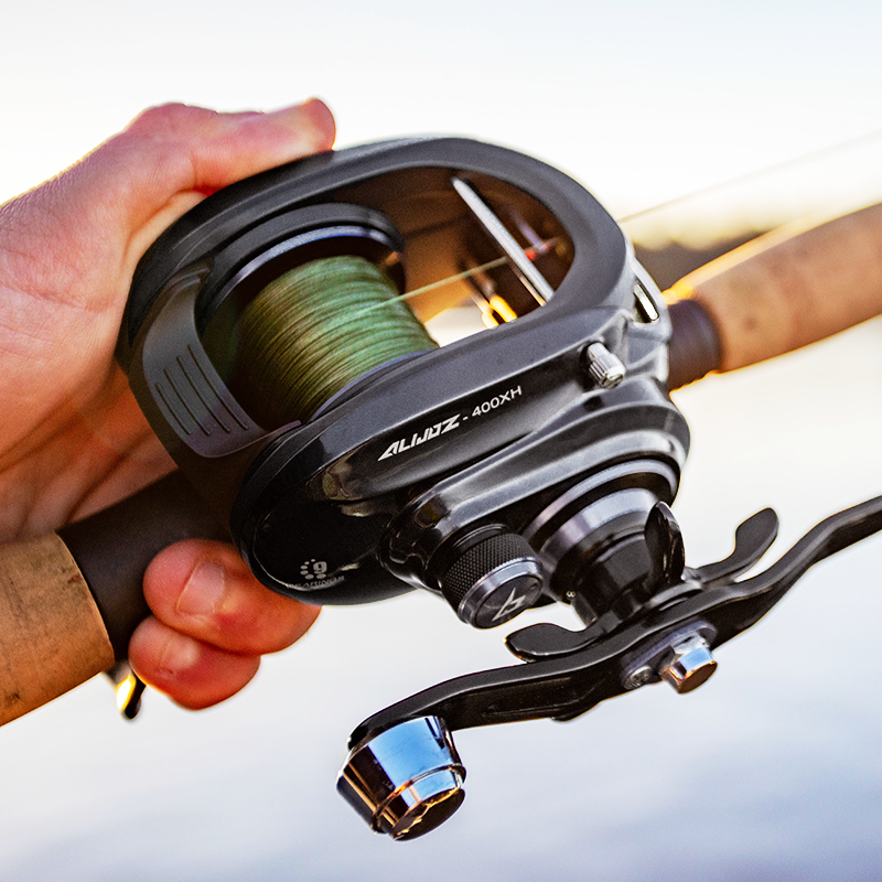 بِتبروفاك 400 موديل بكرة صيد بالمياه المالحة والعذبة مع نقر الطُعم