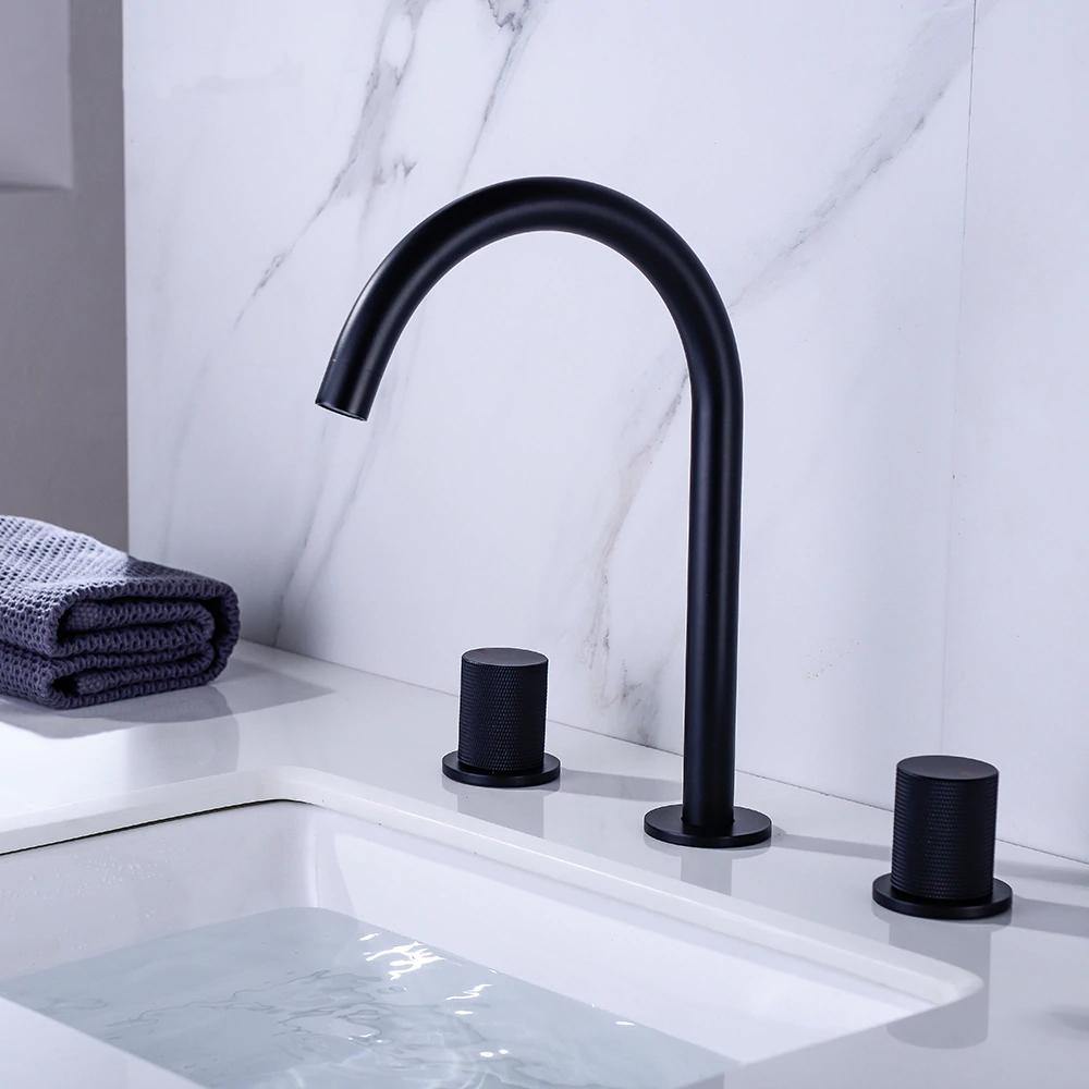 Caelis dubbele hendel wastafelkraan met honingraatuitloop