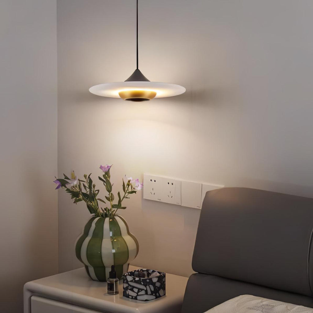 Lámpara colgante de mármol Elara moderna con luz LED integrada