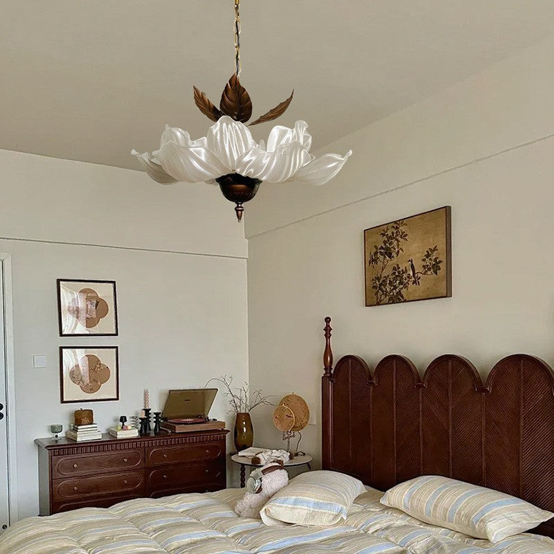 Lampu Gantung Bunga Moden Untuk Hiasan Siling dan Penambah Seri Rumah