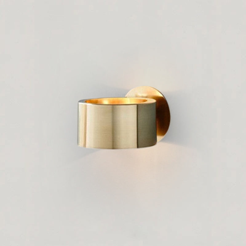Applique da parete a forma di anello d'oro