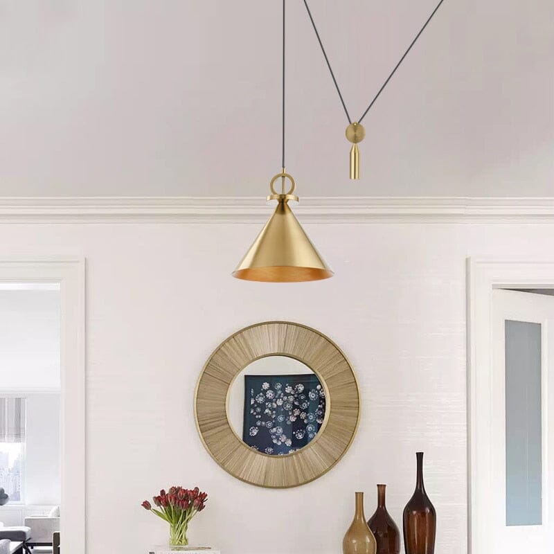 Goldene Deckenpendelleuchte