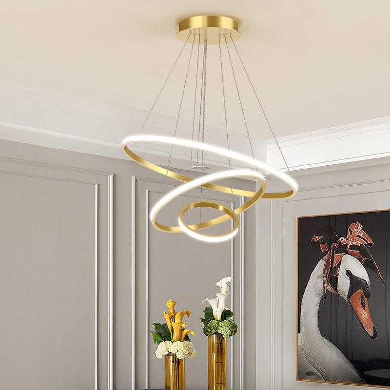 Lumiara | Moderne Slank Loftlampe | Petprovac