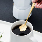 Florin | 8ピース ステンレス製 フラワーティースプーンセット | Petprovac