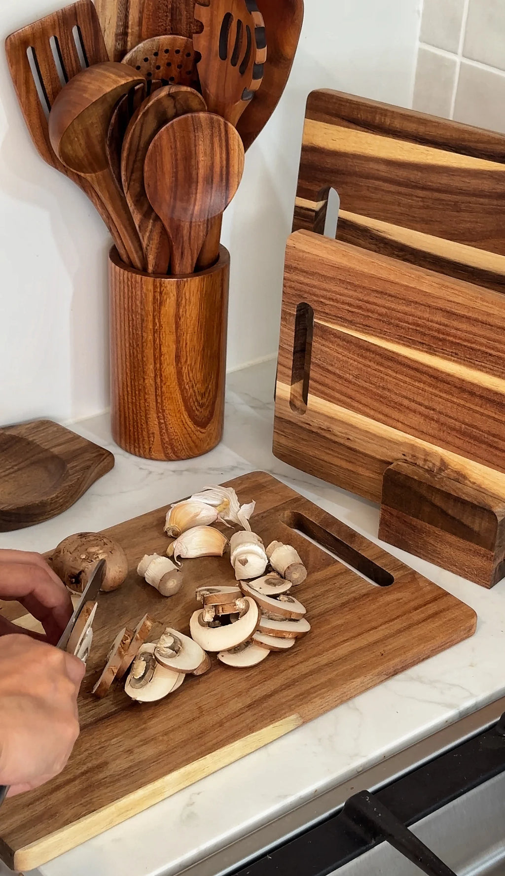 Natural Teak 9-Piece Kitchen Utensil Set For Cooking | petprovac