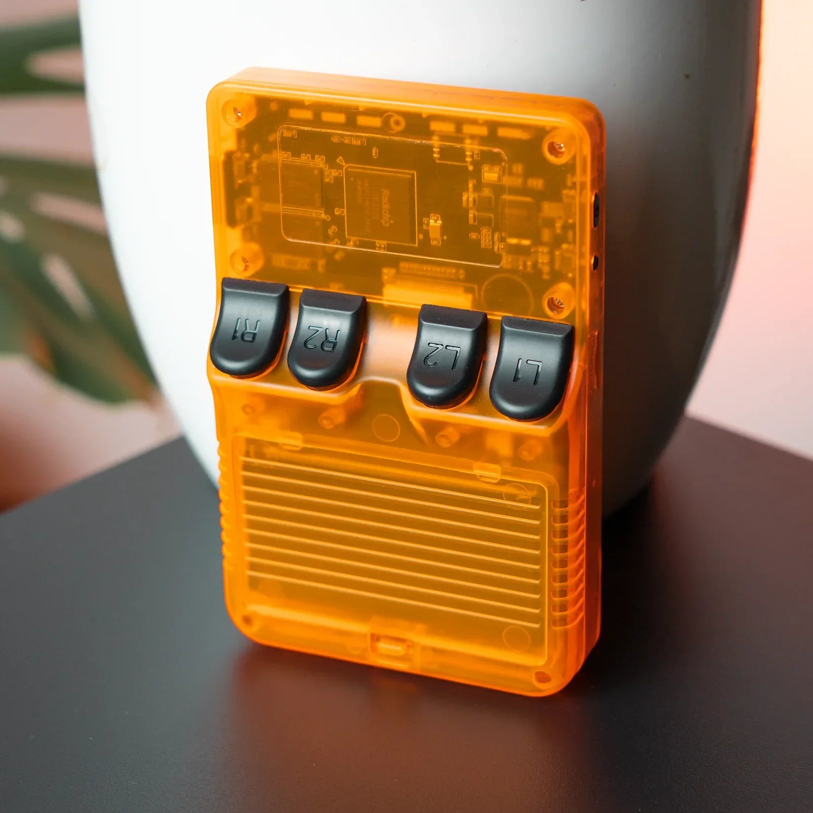 ペンク - 昔ながらのテレビゲーム機 - 1万5千以上の昔懐かしいゲーム集