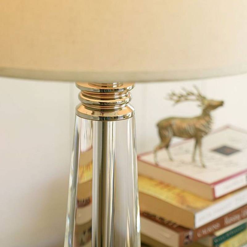 现代水晶台灯，适用于卧室和客厅