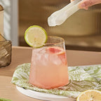 Compact ice machine for fresh ice cubes in minutes