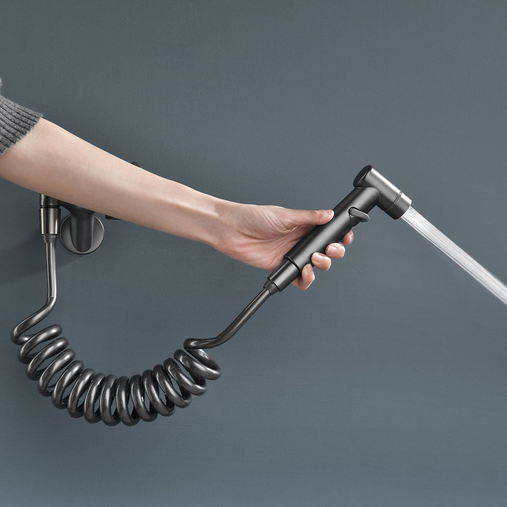 ברז מקלחת בידה לאמבטיה עם שסתום זוויתי | Petprovac