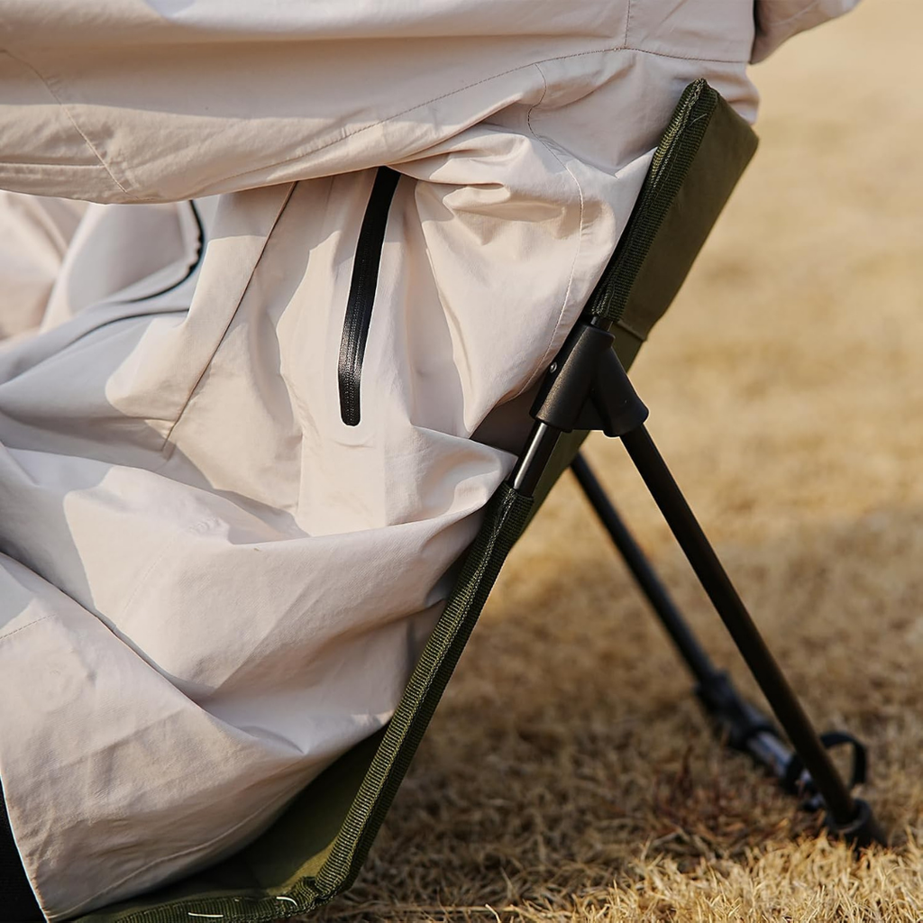 Chaise de camping ultralégère pliable avec design ergonomique pour un confort d'assise optimal
