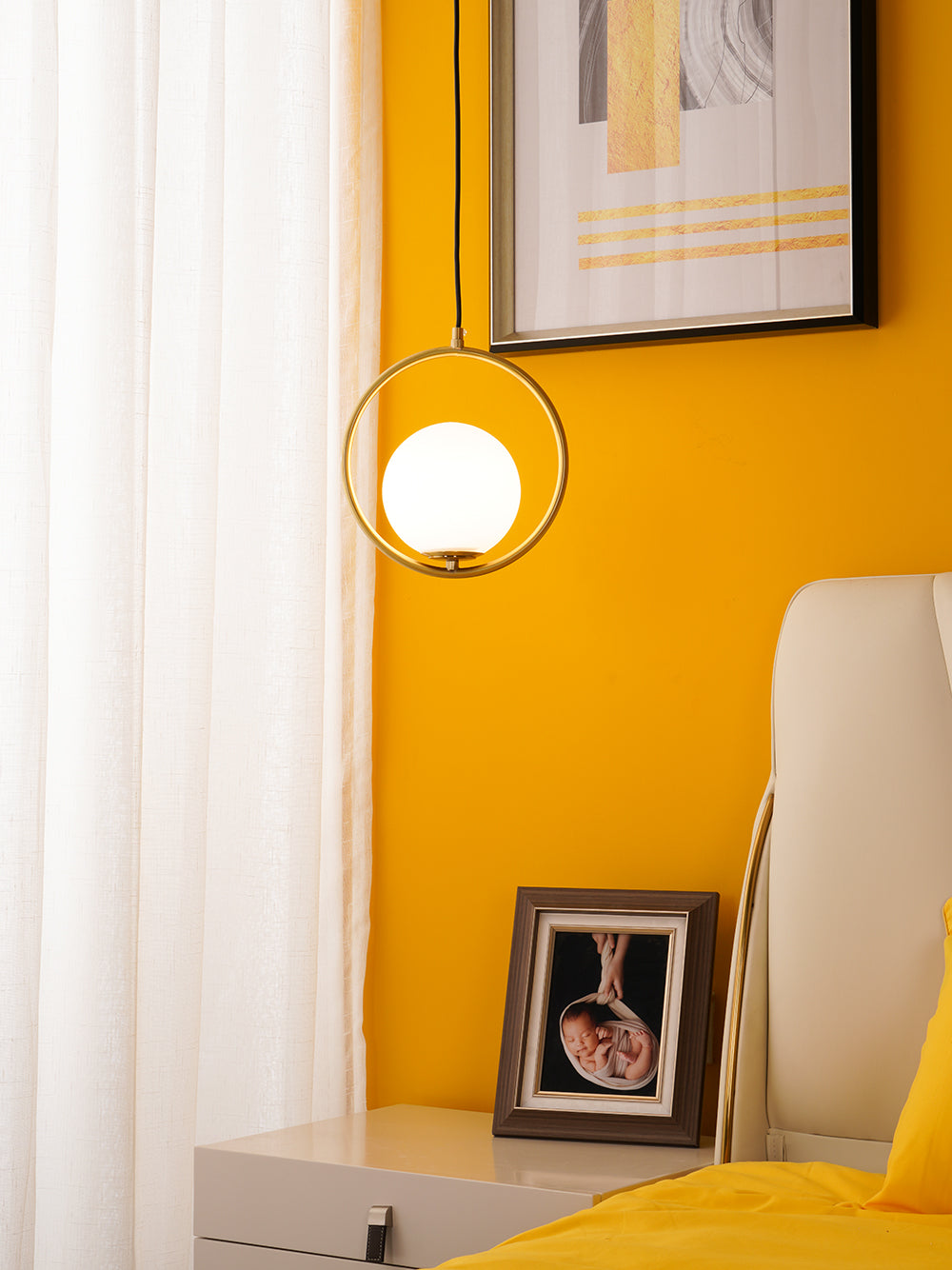 Lyra moderne pendellampe med elegant minimalistisk design