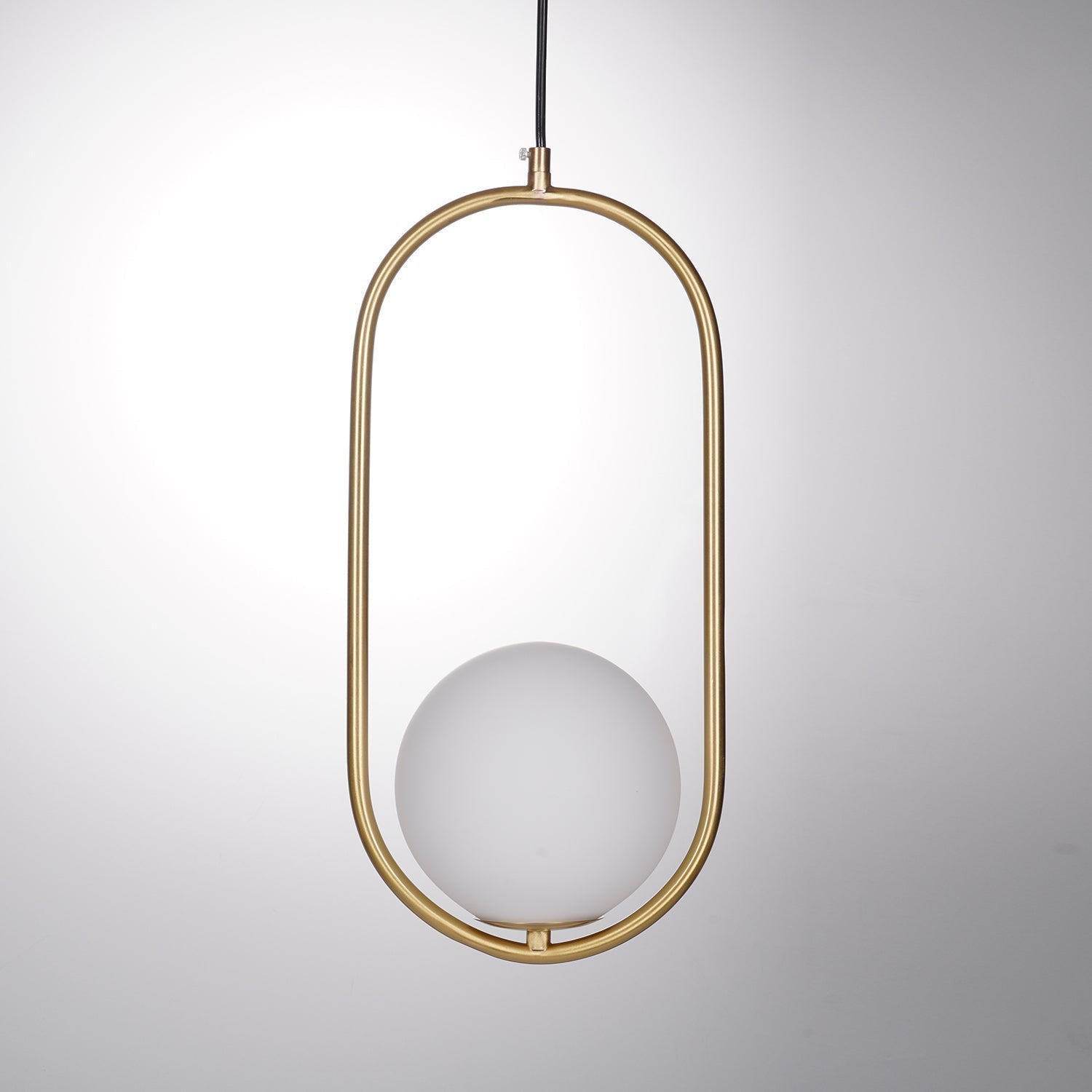Lyra moderne pendellampe med elegant minimalistisk design