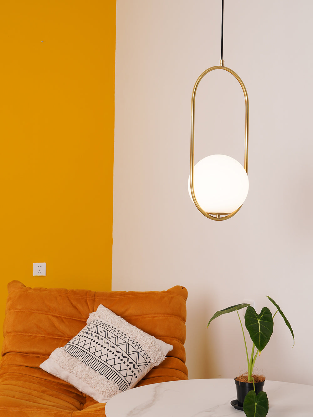 Lyra moderne pendellampe med elegant minimalistisk design