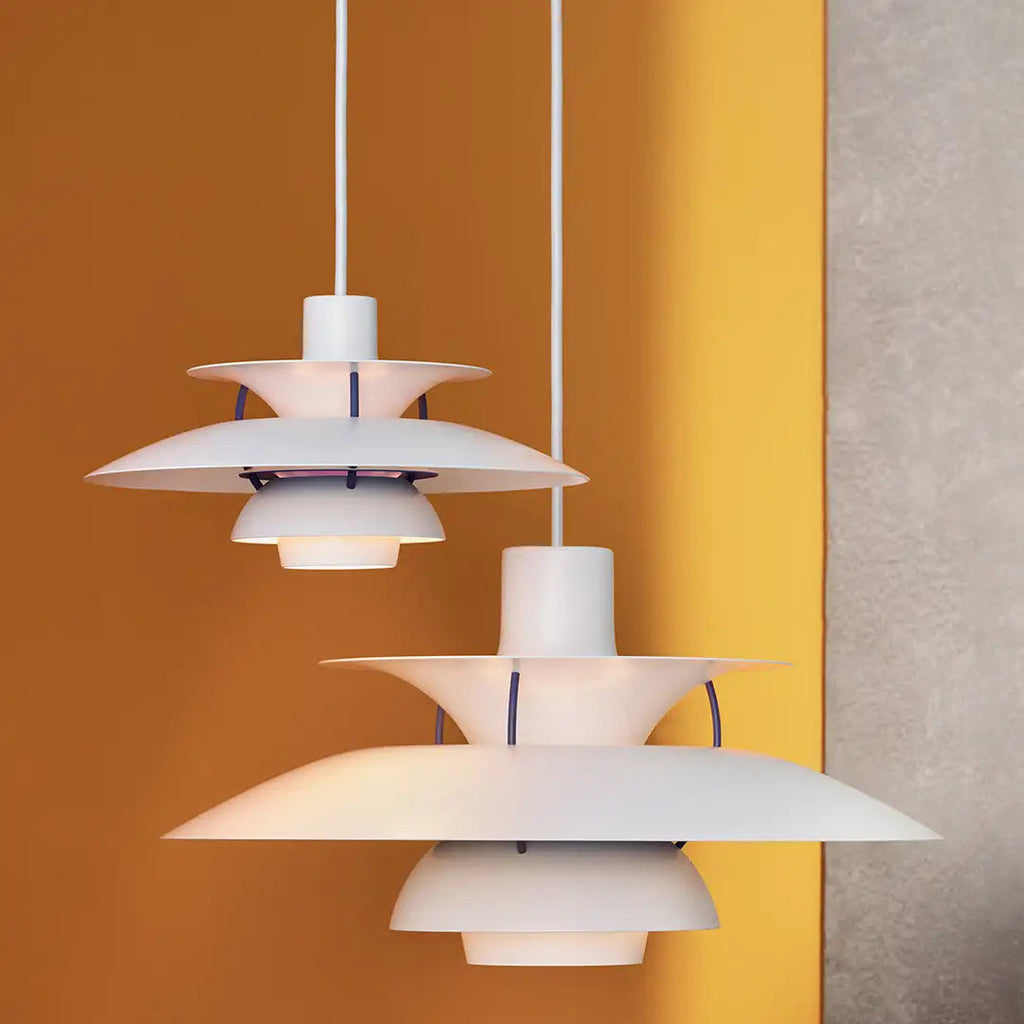 Kulaté LED stropní světlo s možností stmívání, odolný design pro obývací pokoje