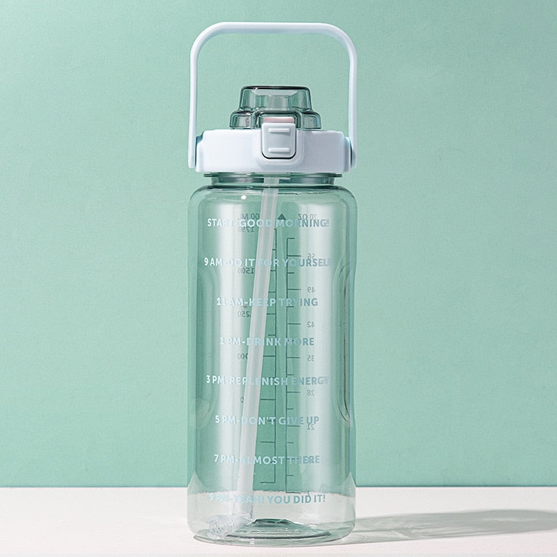 Botella de hidratación de 2L con marcas de tiempo, a prueba de fugas y ecológica