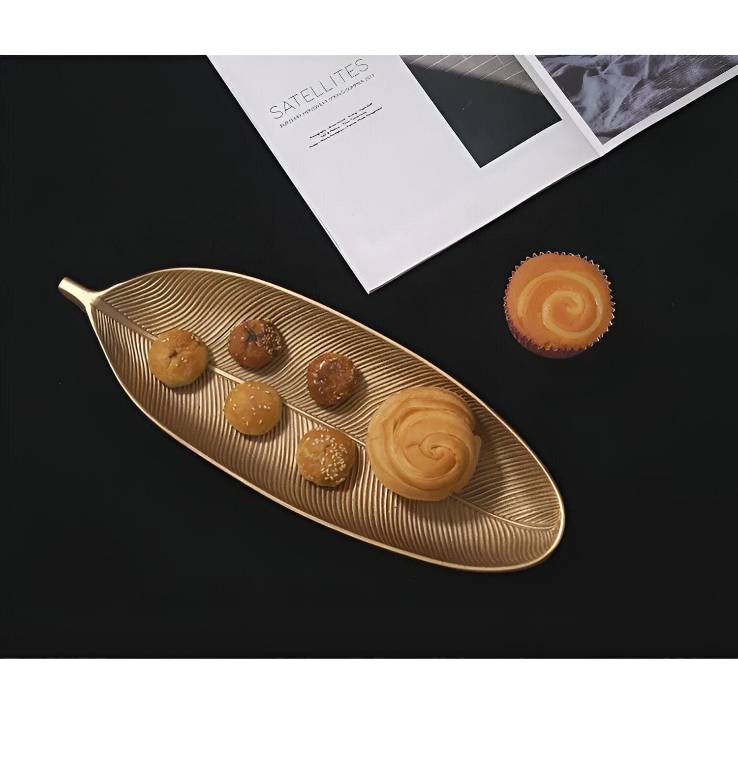 Dulang Hidang Bentuk Daun | Petprovac