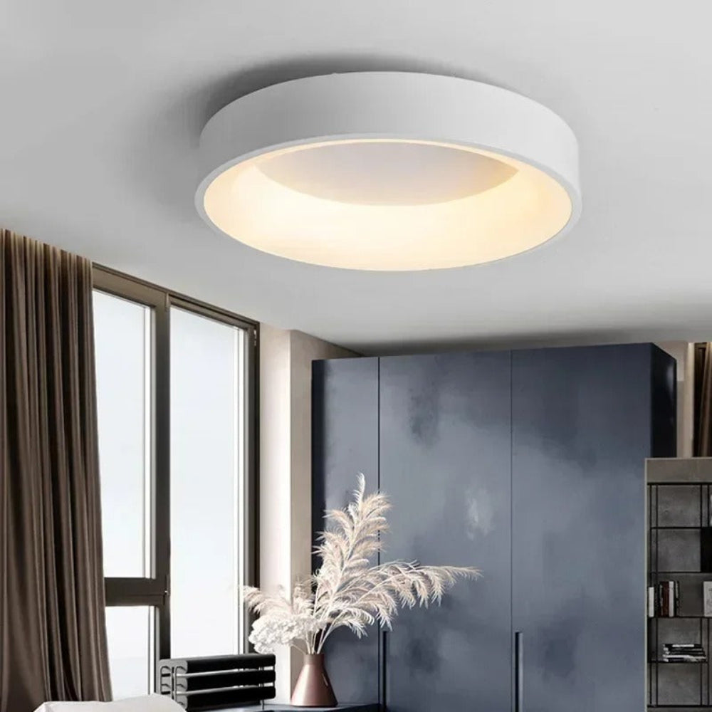 Nordic Round LED Ceiling Light With Remote Control For Energy Efficient Modern Homes