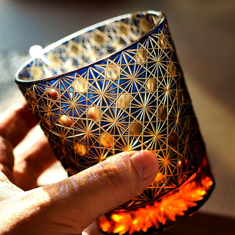 Miyara | Bicchieri artigianali per whisky ambra con design a stella di crisantemo e scatola di legno | Petprovac