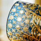 Kirrea ručně vyráběná whisky sklenice v modré a jantarové barvě s dřevěnou krabičkou | Petprovac