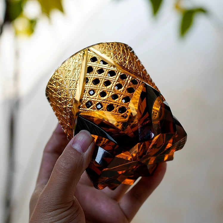 Kirei | Bicchiere da Whisky Cavaliere Oscuro Artigianale con Scatola di Legno | Petprovac