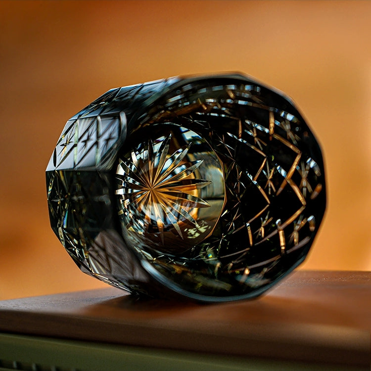 Hoshira | 手作りの天体ウイスキーグラス 木箱入り | Petprovac