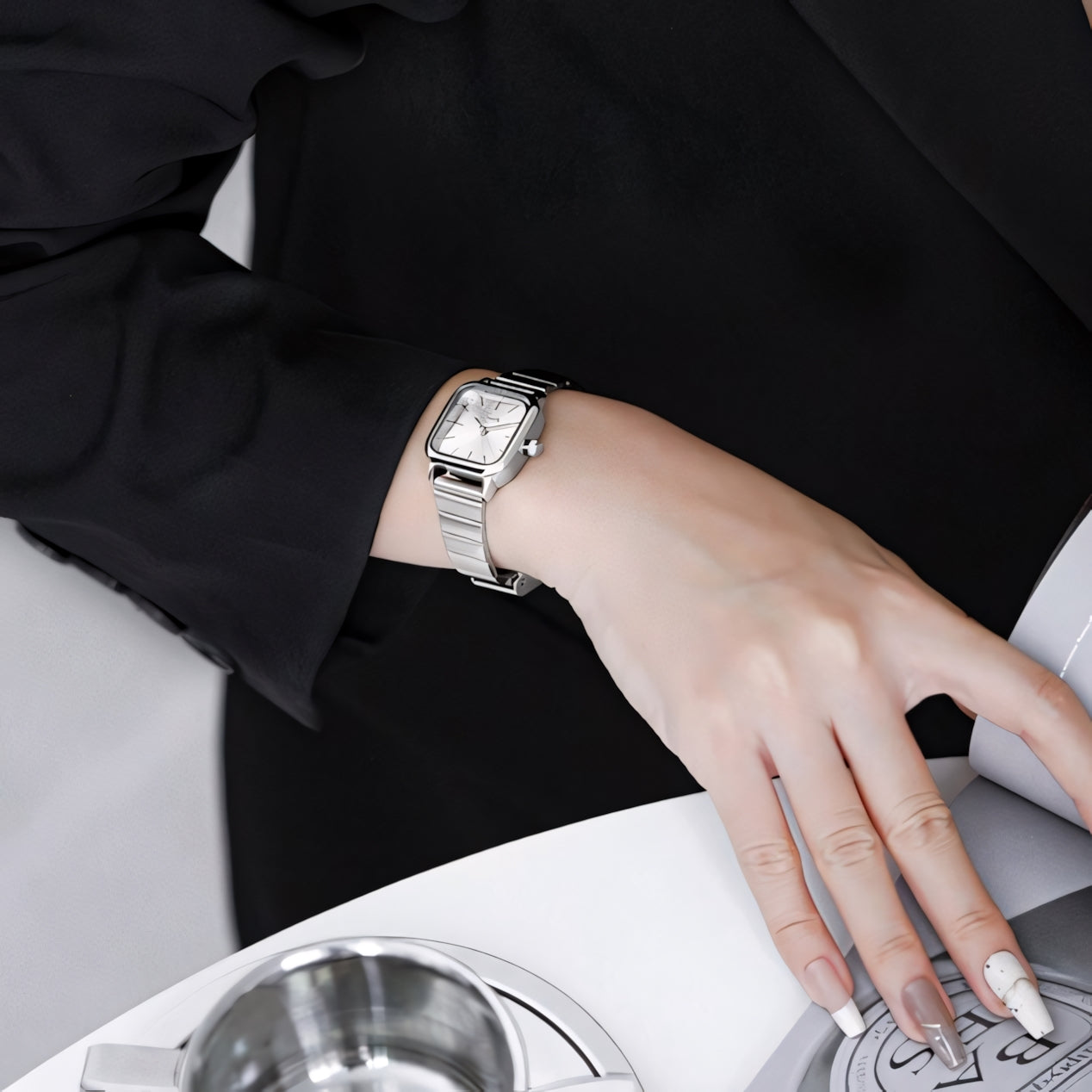 Liora | Ceas mic din oțel