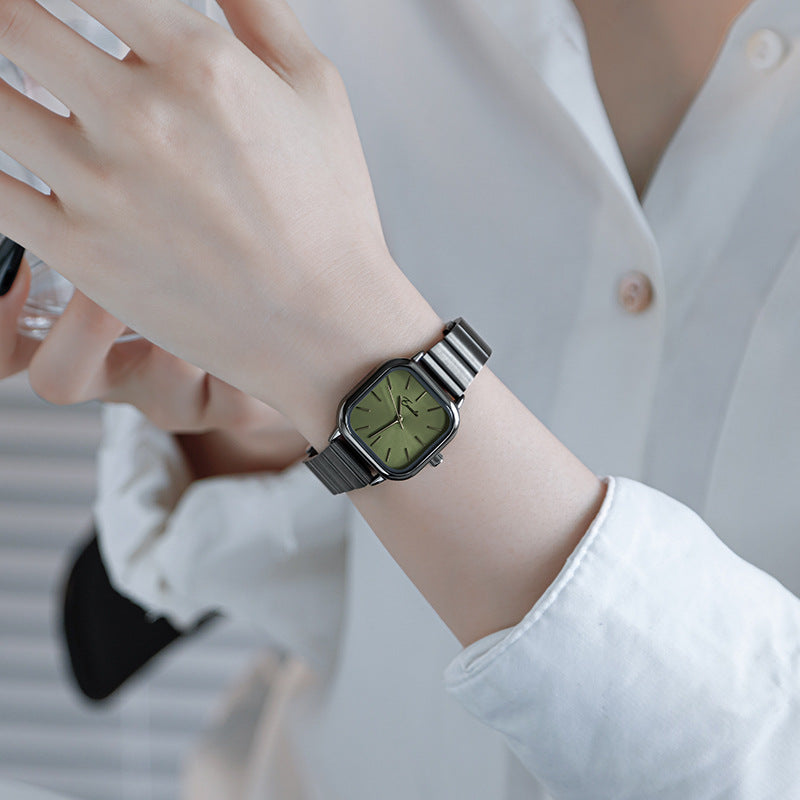 Liora | Ceas mic din oțel