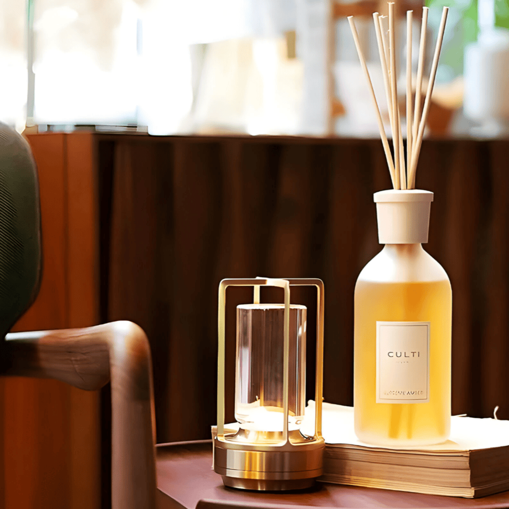 LumaNest 防水便携式户外LED台灯