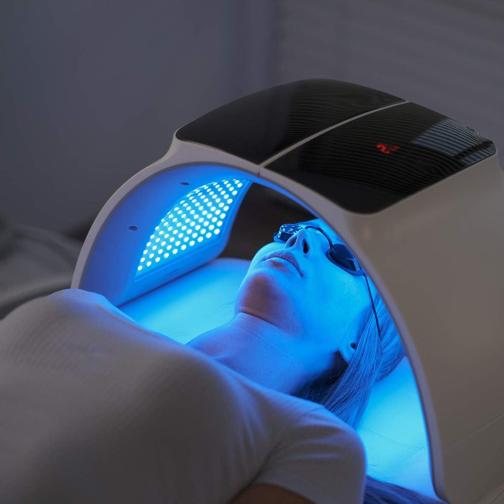 Seven-Wavelength LED Skin Care Device With Light Therapy