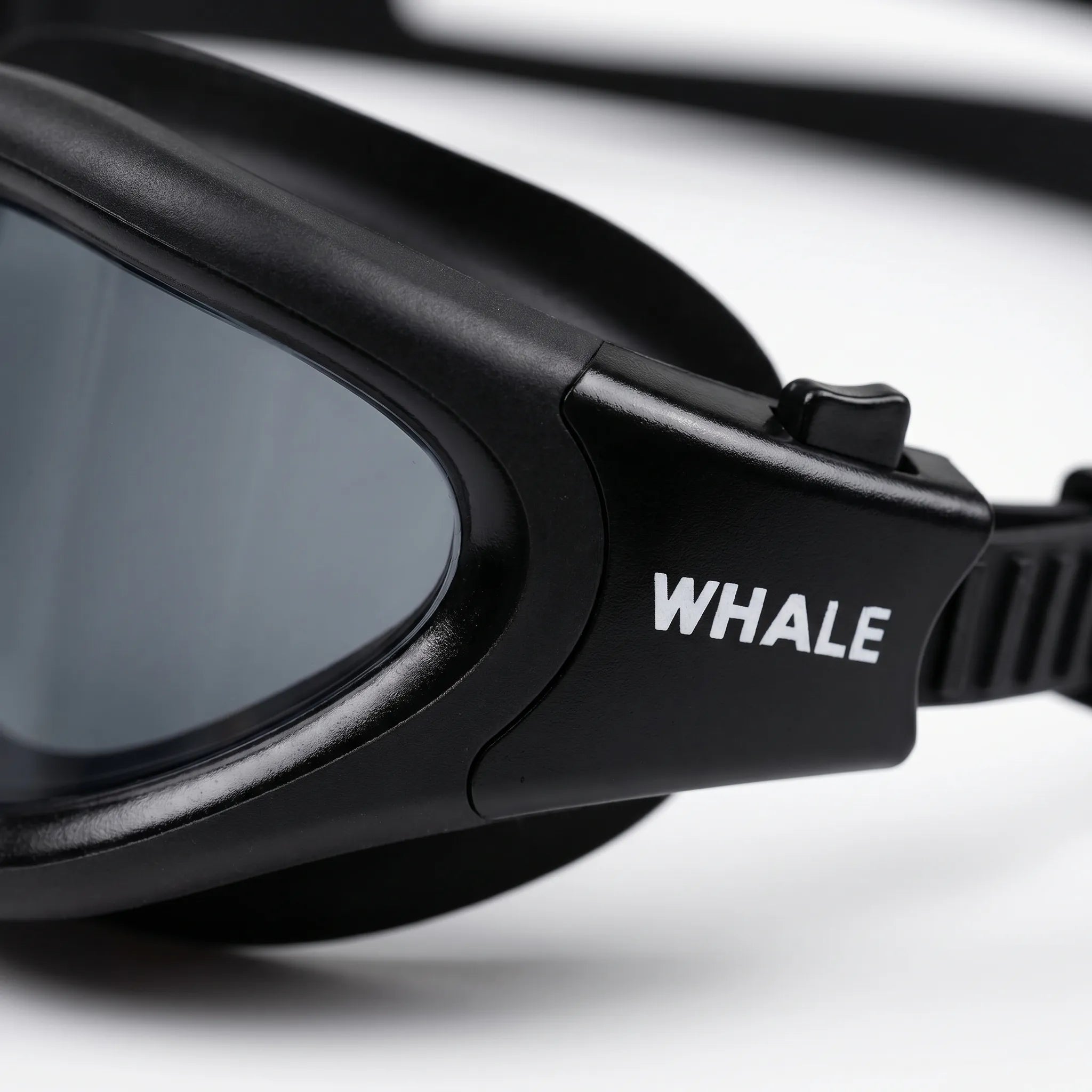 Polarized Adult Swim Goggles - Luminix
