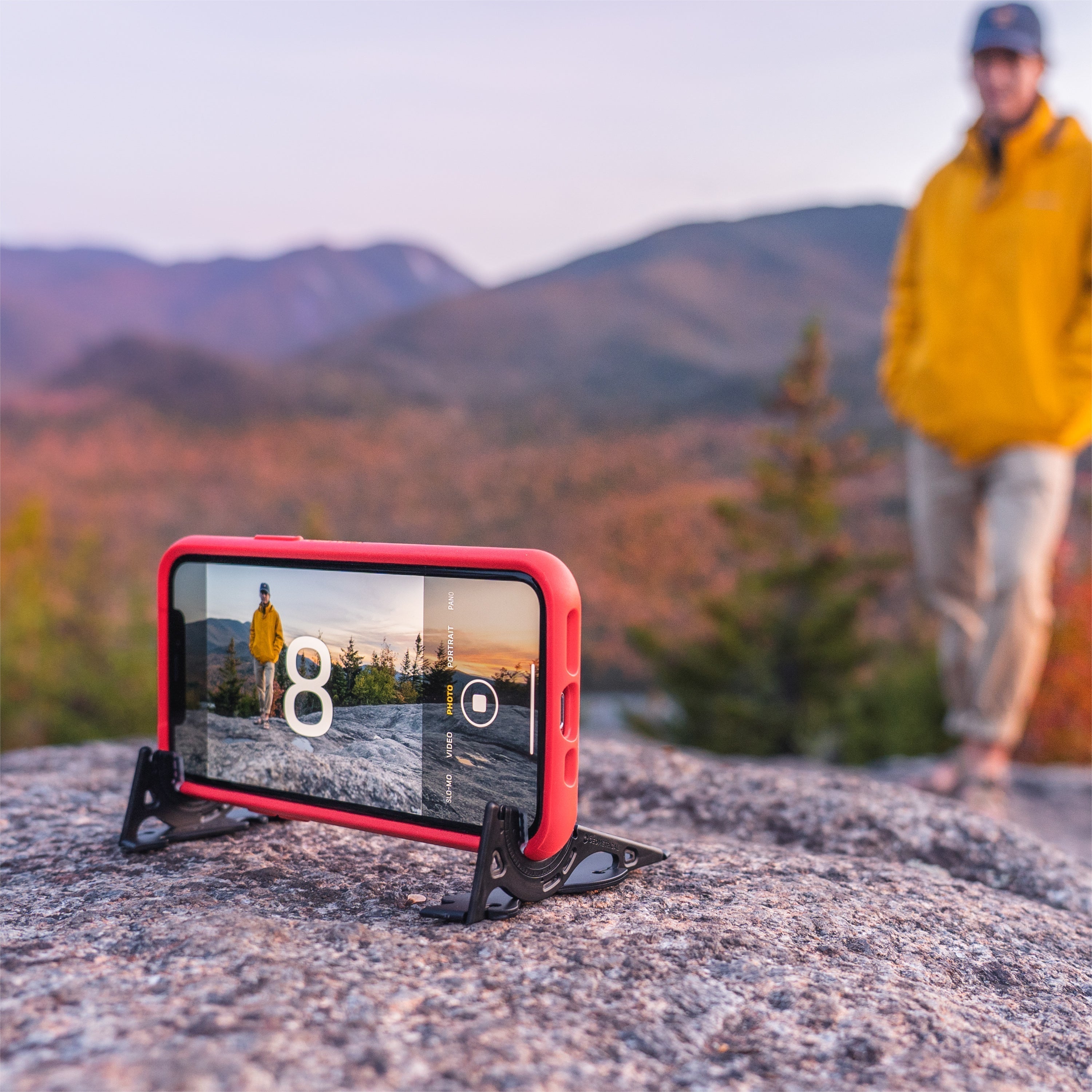 Snapfold Compact Phone Tripod for Effortless Photos by Travelers and Creators