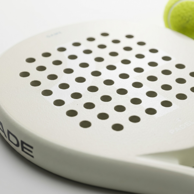 Rachetă de padel din fibră de carbon cu miez EVA pentru putere și precizie, ușoară și agilă