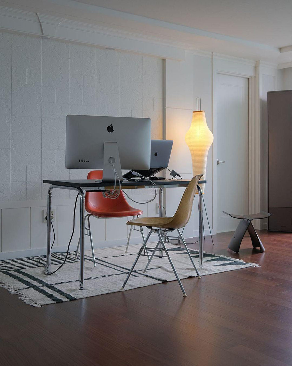 Kaze Rice Paper Floor Lamp - Japanese-Inspired Ambient Glow