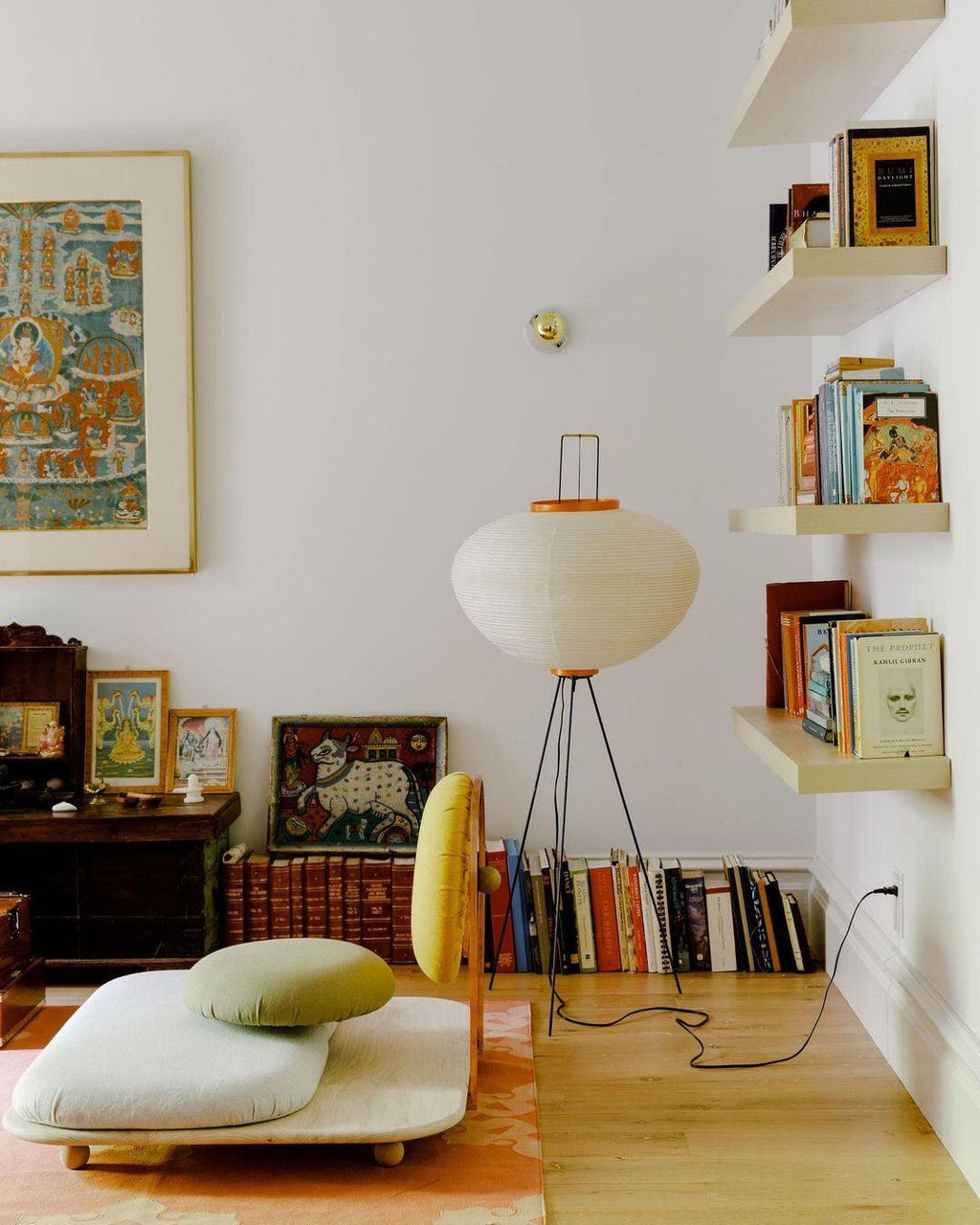 Kaze Rice Paper Floor Lamp - Japanese-Inspired Ambient Glow