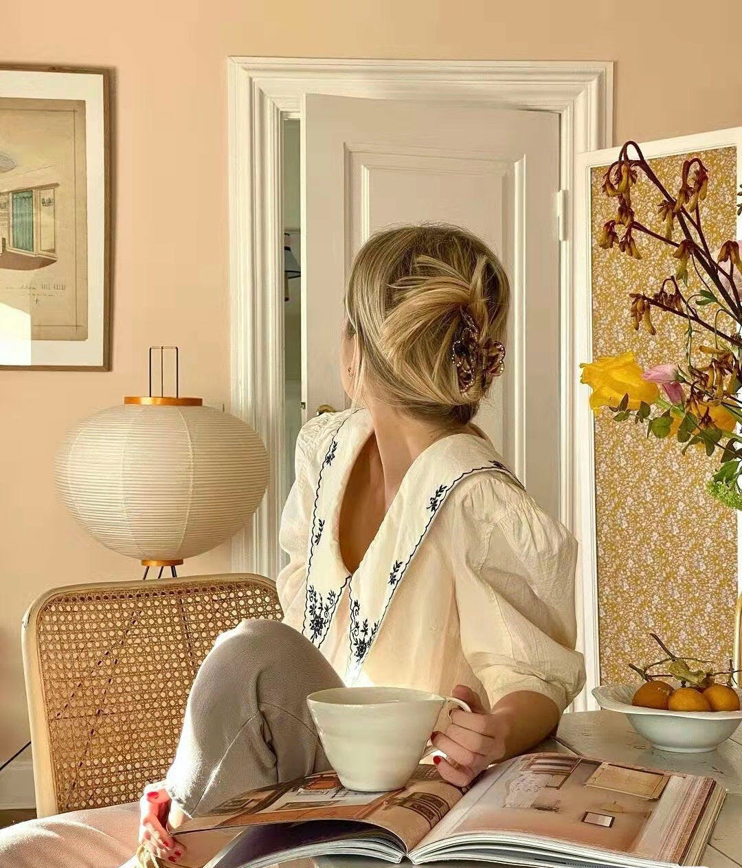 Kaze Rice Paper Floor Lamp - Japanese-Inspired Ambient Glow